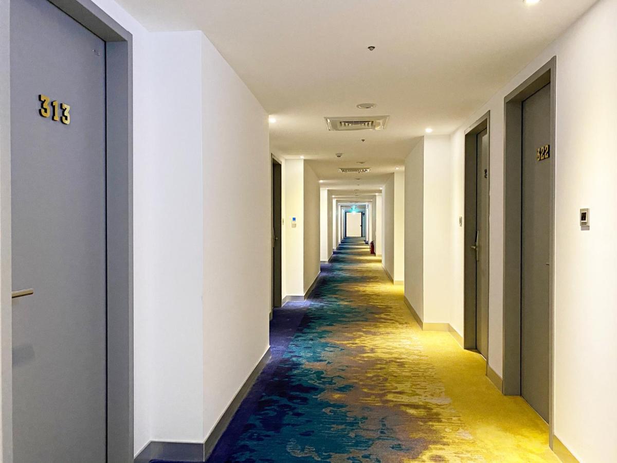 Fengjia Jinrui Hotel Taichung Exterior photo